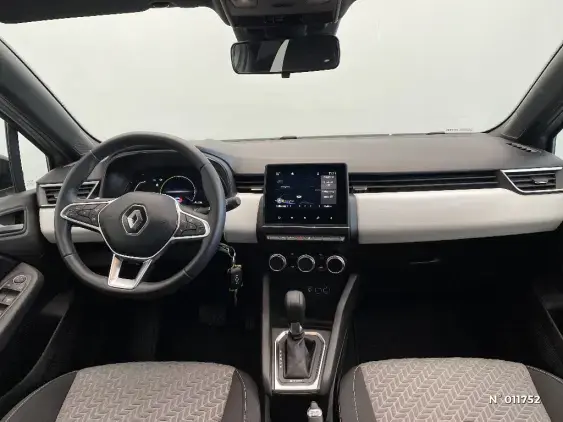 RENAULT CLIO V - voiture d'occasion - Photo 9