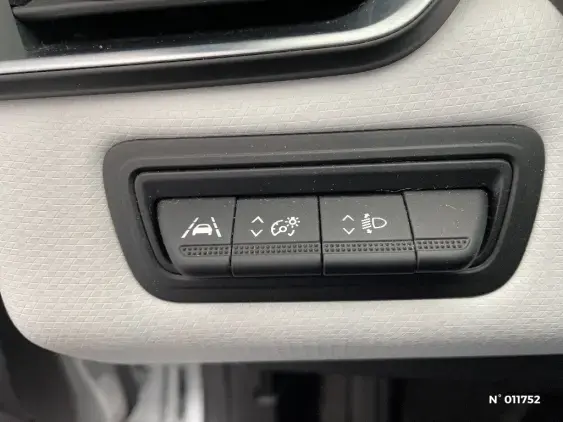 RENAULT CLIO V - voiture d'occasion - Photo 15