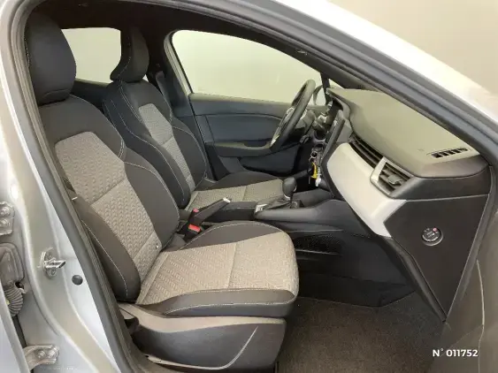 RENAULT CLIO V - voiture d'occasion - Photo 10