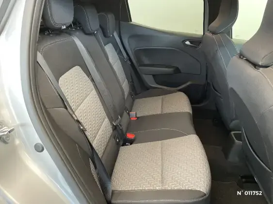 RENAULT CLIO V - voiture d'occasion - Photo 11