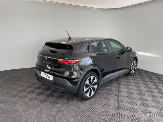 RENAULT MEGANE V - voiture d'occasion - Photo 4