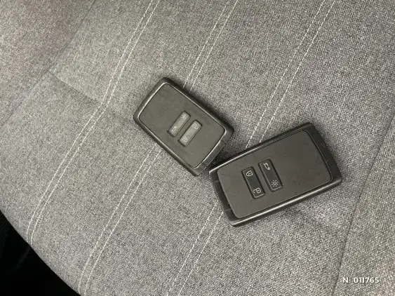 RENAULT MEGANE V - voiture d'occasion - Photo 26