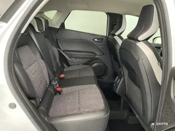 RENAULT CAPTUR II - voiture d'occasion - Photo 10