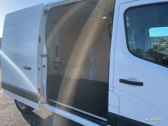 RENAULT MASTER FG III - voiture d'occasion - Photo 11