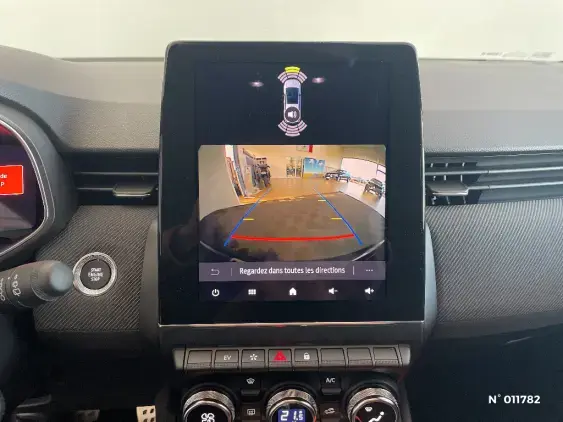 RENAULT CLIO V - voiture d'occasion - Photo 14