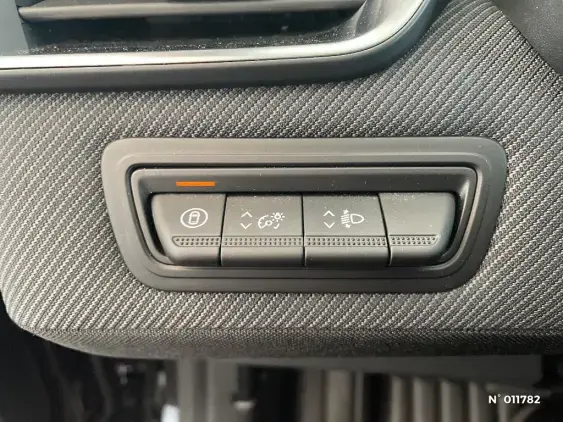 RENAULT CLIO V - voiture d'occasion - Photo 15