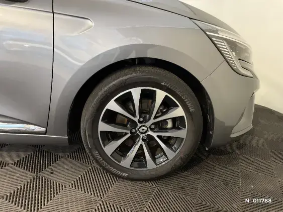 RENAULT CLIO V - voiture d'occasion - Photo 8