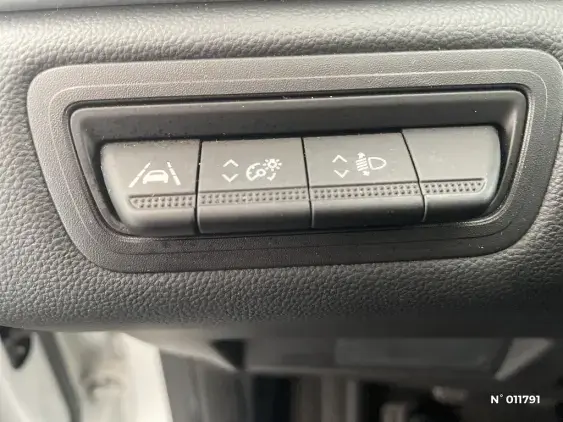 RENAULT CAPTUR II - voiture d'occasion - Photo 15