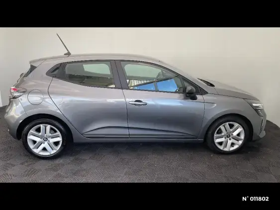 RENAULT CLIO V - voiture d'occasion - Photo 5