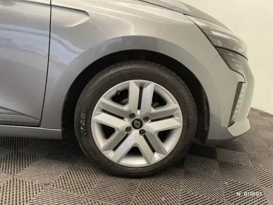 RENAULT CLIO V - voiture d'occasion - Photo 8