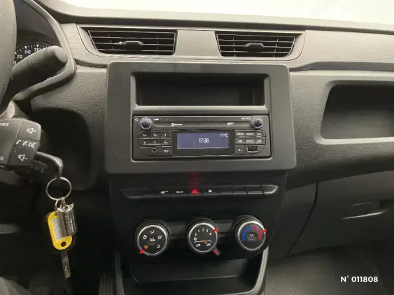 RENAULT EXPRESS VAN I - voiture d'occasion - Photo 13