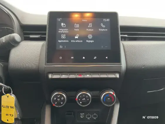 RENAULT CLIO V - voiture d'occasion - Photo 13