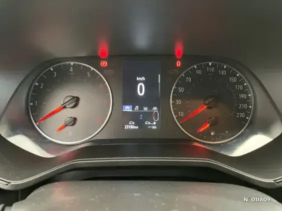 RENAULT CLIO V - voiture d'occasion - Photo 12