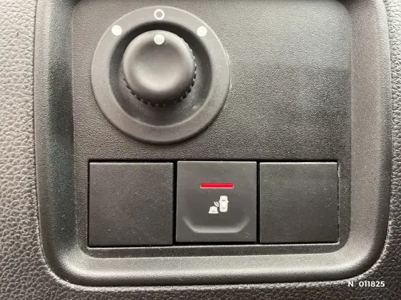 DACIA DUSTER II - voiture d'occasion - Photo 15