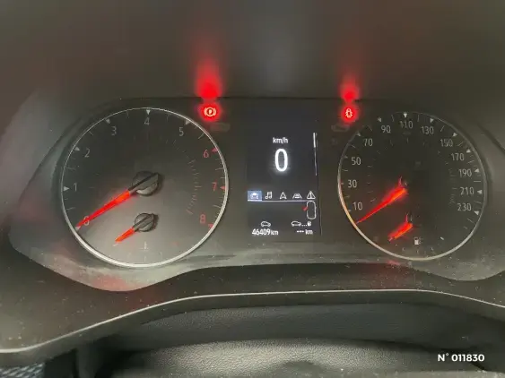 RENAULT ARKANA - voiture d'occasion - Photo 12