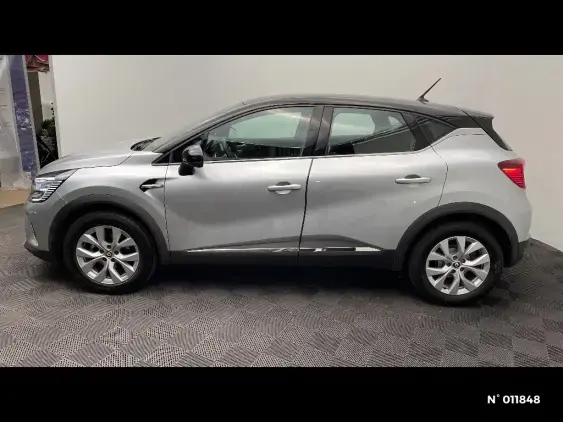 RENAULT CAPTUR II - voiture d'occasion - Photo 2