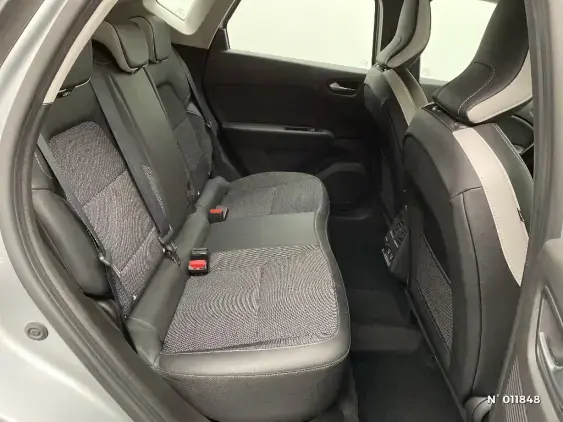 RENAULT CAPTUR II - voiture d'occasion - Photo 11