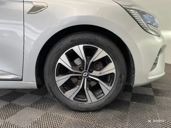 RENAULT CLIO V - voiture d'occasion - Photo 8