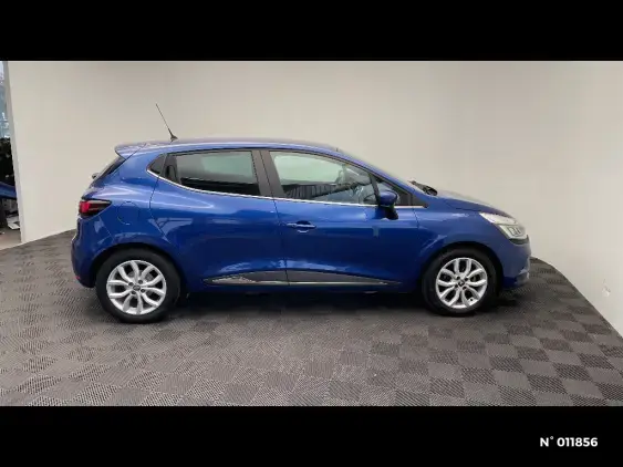 RENAULT CLIO IV - voiture d'occasion - Photo 5