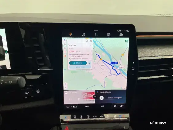 RENAULT AUSTRAL - voiture d'occasion - Photo 13