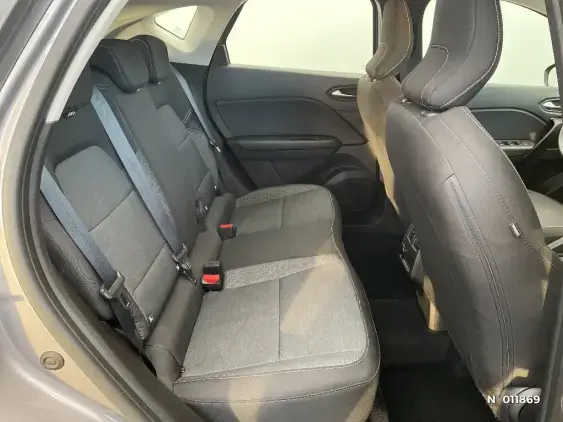 RENAULT CAPTUR II - voiture d'occasion - Photo 11