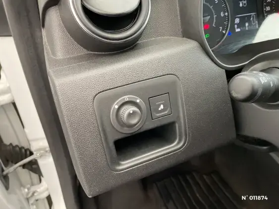 DACIA DUSTER II - voiture d'occasion - Photo 15