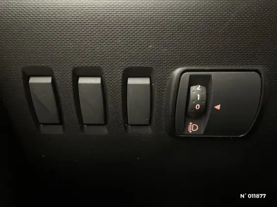 RENAULT TWINGO III - voiture d'occasion - Photo 15