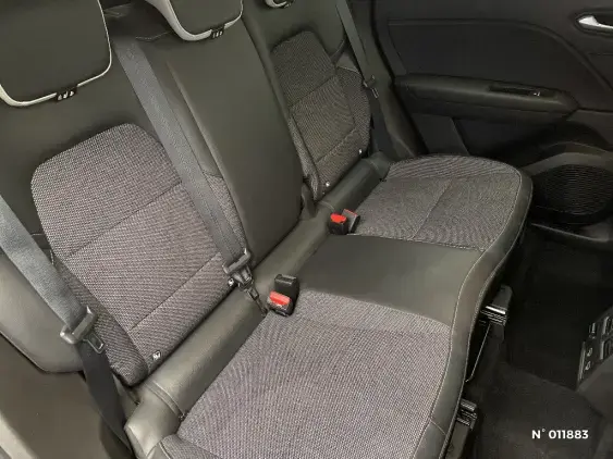 RENAULT CAPTUR II - voiture d'occasion - Photo 11