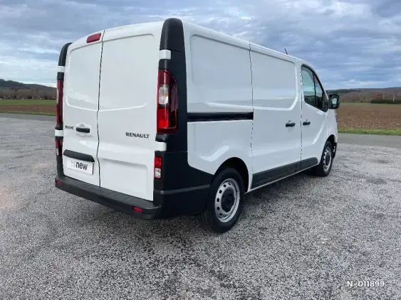 RENAULT TRAFIC FG III - voiture d'occasion - Photo 4