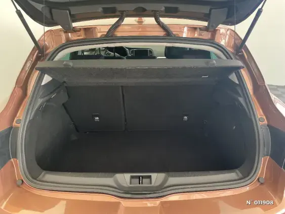 RENAULT MEGANE IV - voiture d'occasion - Photo 7