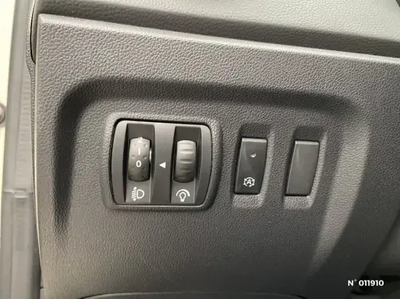 RENAULT CAPTUR - voiture d'occasion - Photo 15