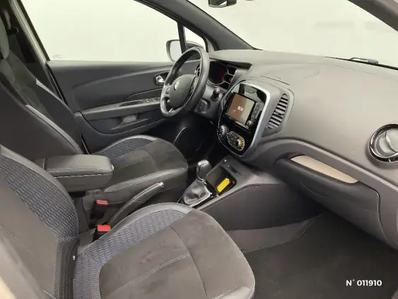RENAULT CAPTUR - voiture d'occasion - Photo 10