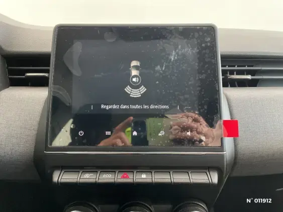 RENAULT CLIO V - voiture d'occasion - Photo 14