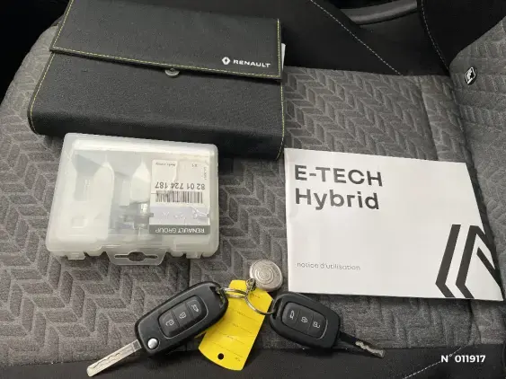 RENAULT CLIO V - voiture d'occasion - Photo 26