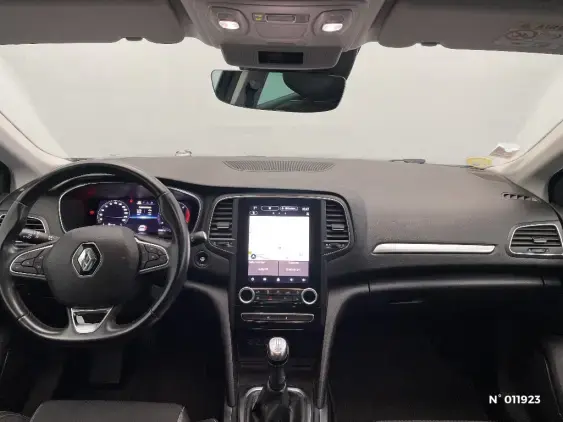 RENAULT MEGANE IV - voiture d'occasion - Photo 9