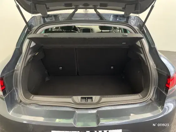 RENAULT MEGANE IV - voiture d'occasion - Photo 7