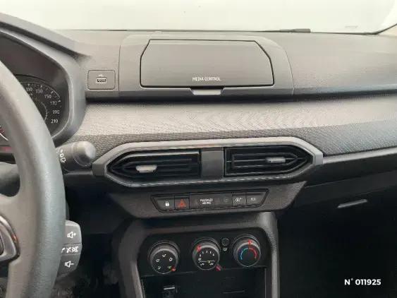 DACIA SANDERO III - voiture d'occasion - Photo 14