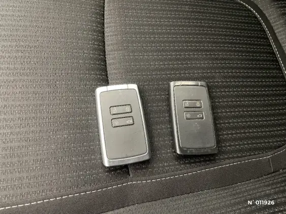 RENAULT MEGANE IV - voiture d'occasion - Photo 26