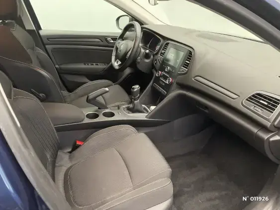 RENAULT MEGANE IV - voiture d'occasion - Photo 10