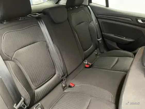 RENAULT MEGANE IV - voiture d'occasion - Photo 11