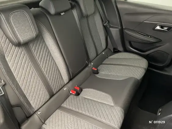 PEUGEOT 208 II - voiture d'occasion - Photo 11