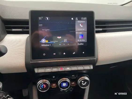 RENAULT CLIO V - voiture d'occasion - Photo 13