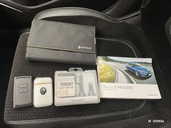 RENAULT MEGANE IV - voiture d'occasion - Photo 26