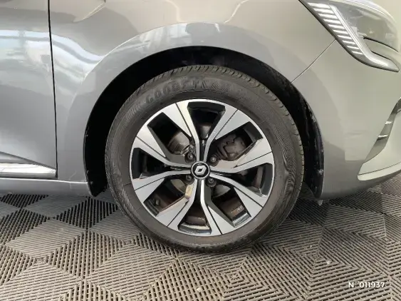 RENAULT CLIO V - voiture d'occasion - Photo 8