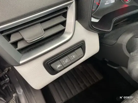 RENAULT CLIO V - voiture d'occasion - Photo 15