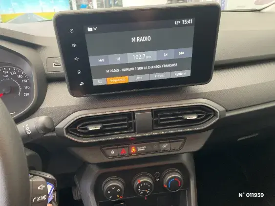 DACIA SANDERO III - voiture d'occasion - Photo 13