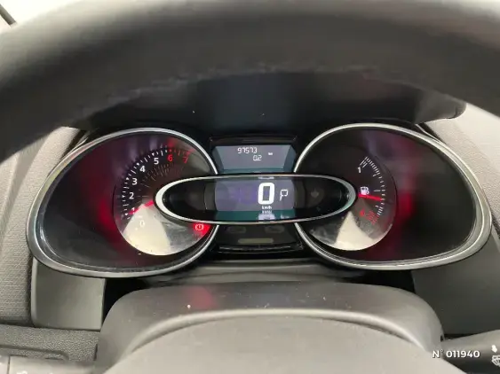 RENAULT CLIO IV - voiture d'occasion - Photo 12