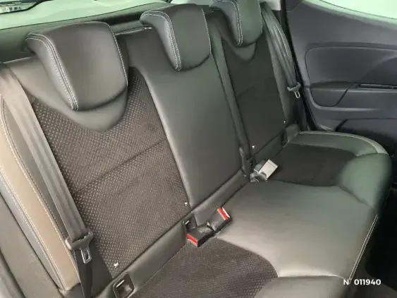 RENAULT CLIO IV - voiture d'occasion - Photo 11