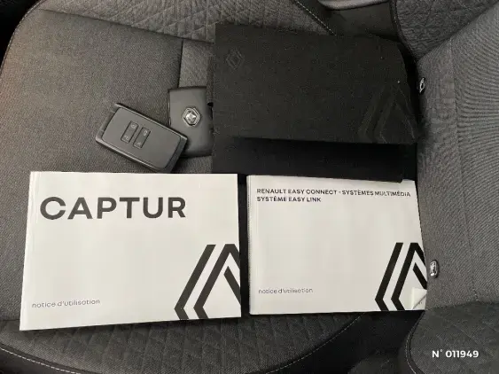 RENAULT CAPTUR II - voiture d'occasion - Photo 26