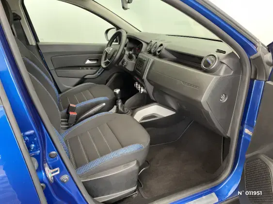 DACIA DUSTER II - voiture d'occasion - Photo 10